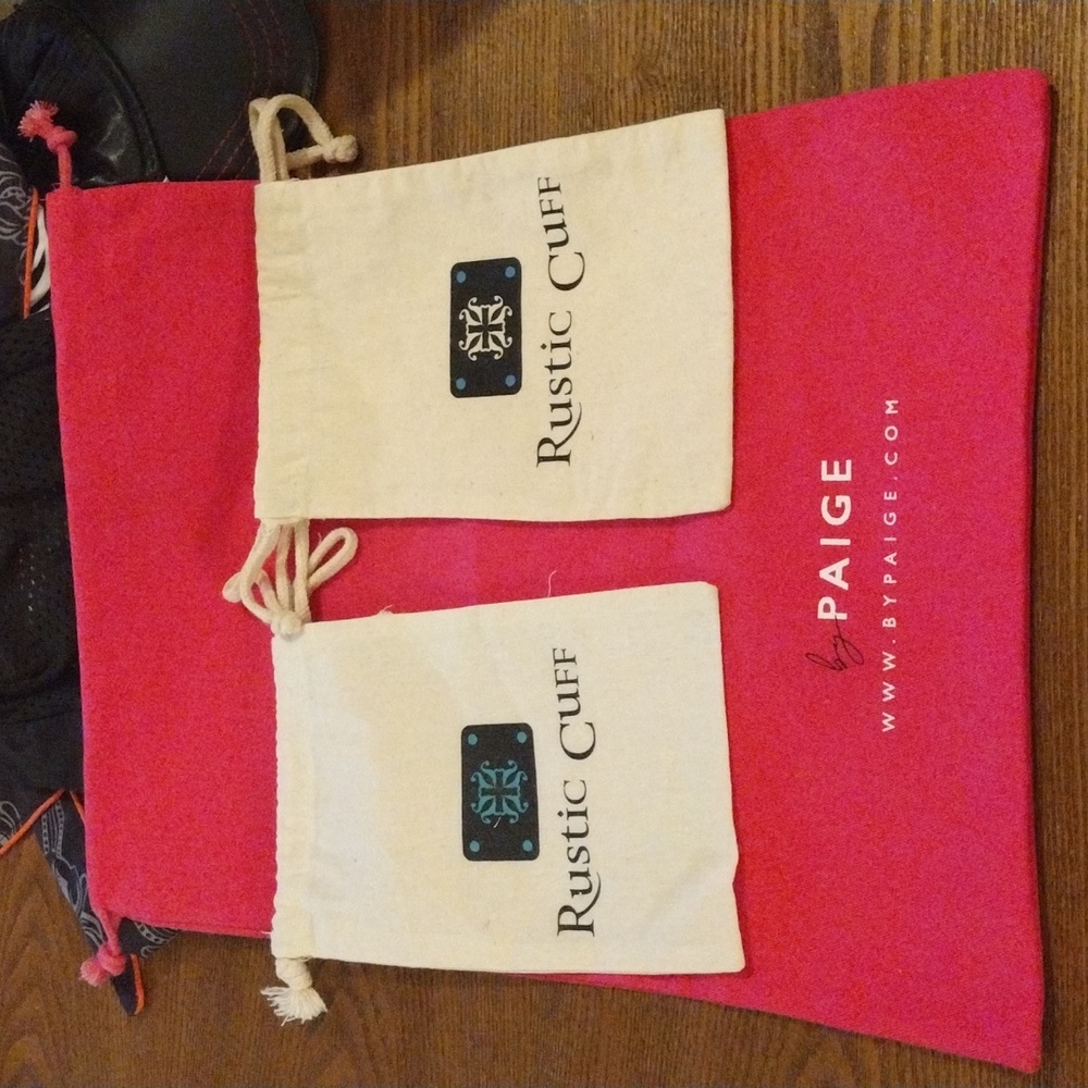 3 dust bags